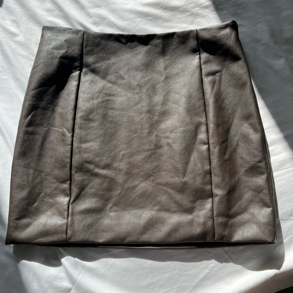 Aritzia Ten Faux Leather Skirt